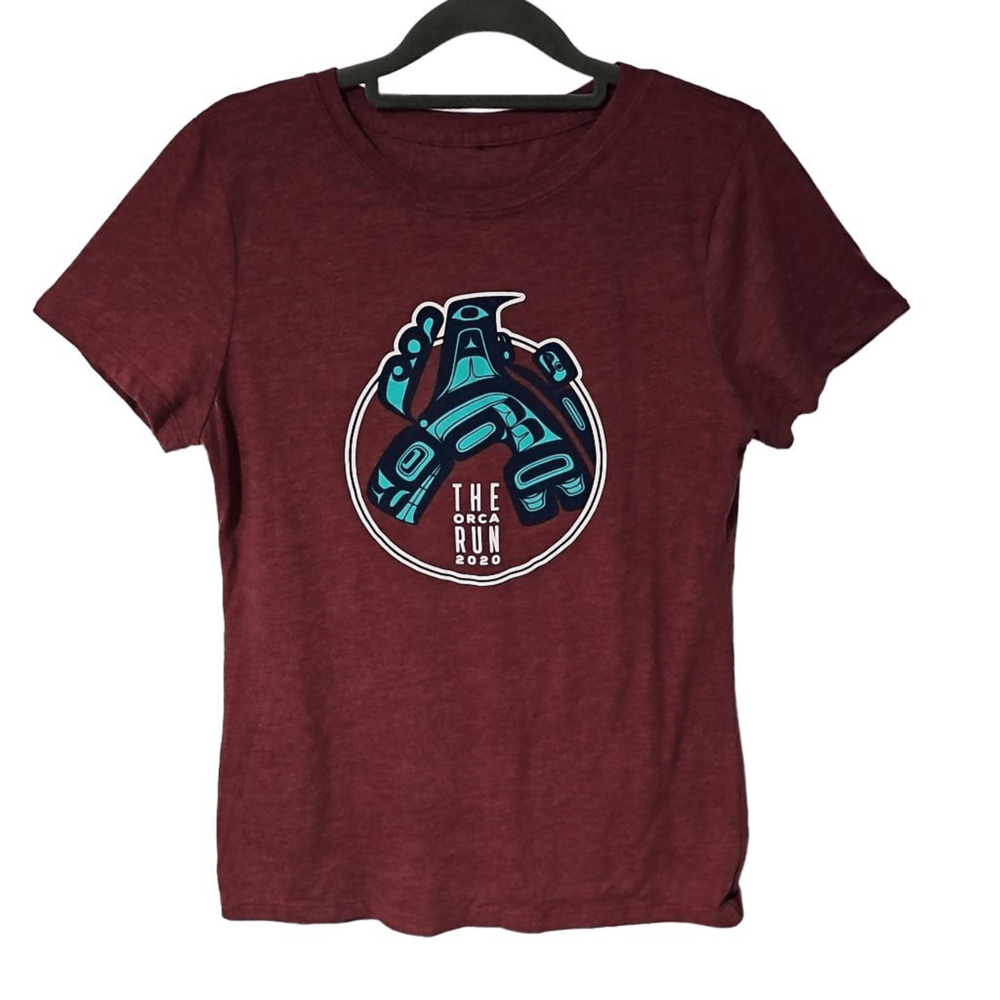 Orca Run 2020 Women's S/M Short Sleeve Graphic Tee Shirt Burgundy Maroon Whale